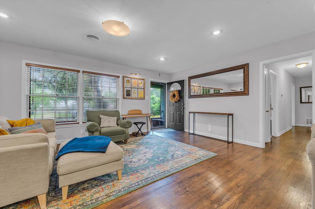 3420 N 32nd Street