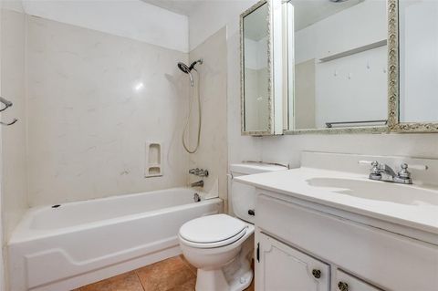 Tiny photo for 2805 Barrington Place, Arlington, TX 76014 (MLS # 21199900)