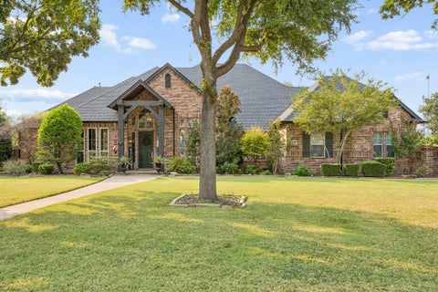Photo of 2430 Savanna Circle, Midlothian, TX 76065 (MLS # 21372726)