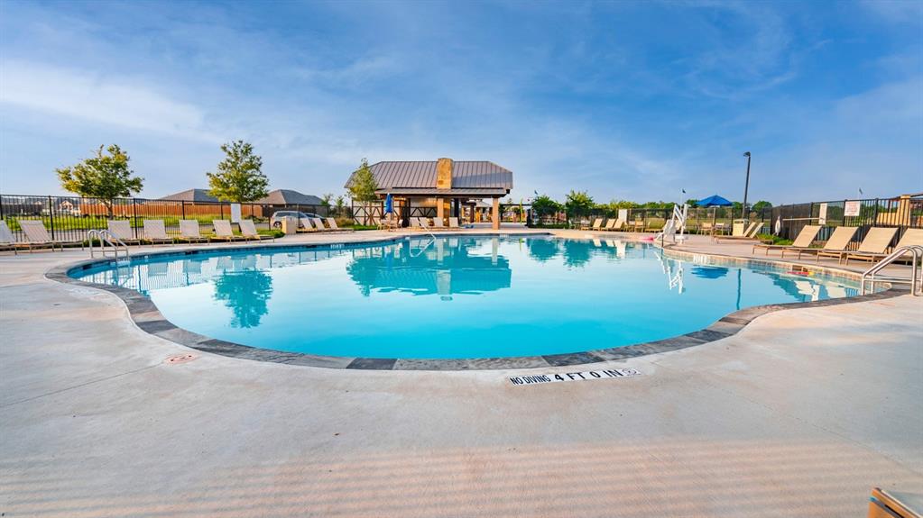 Magnolia Ph 6 - Residential Lease