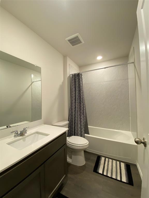 Magnolia Ph 6 - Residential Lease