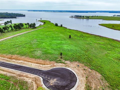 204 Lakeshore Lane Windom TX 75492