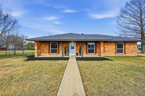 707 Pierce Road Red Oak TX 75154