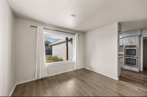 905 Mckinney Avenue Princeton TX 75407