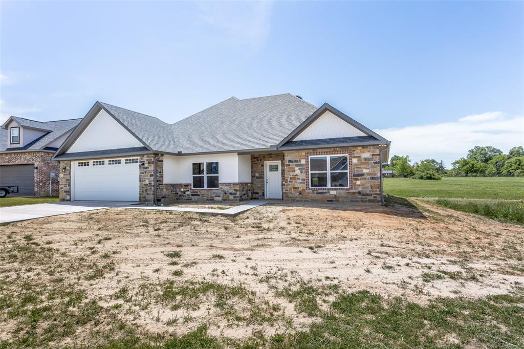 Mount Pleasant, Texas 75455, United States, 3 Bedrooms Bedrooms, ,2 BathroomsBathrooms,Residential,Active,112901