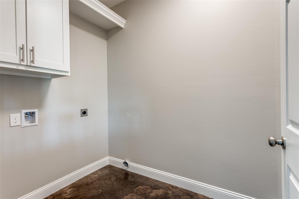 Mount Pleasant, Texas 75455, United States, 3 Bedrooms Bedrooms, ,2 BathroomsBathrooms,Residential,Active,112901