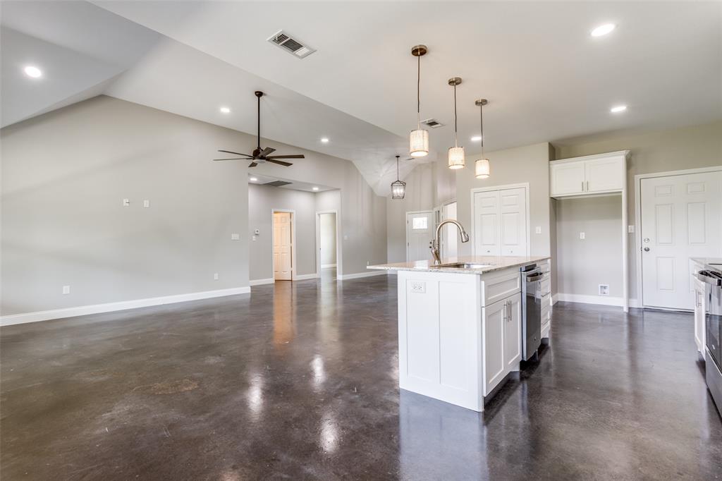 Mount Pleasant, Texas 75455, United States, 3 Bedrooms Bedrooms, ,2 BathroomsBathrooms,Residential,Active,112901