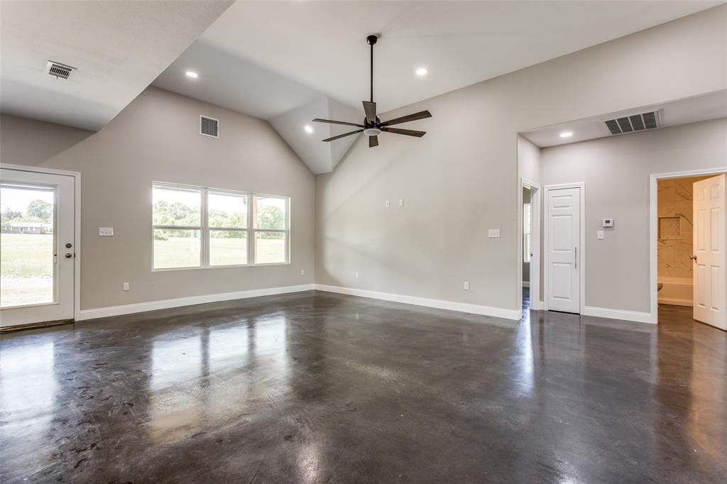 Mount Pleasant, Texas 75455, United States, 3 Bedrooms Bedrooms, ,2 BathroomsBathrooms,Residential,Active,112901