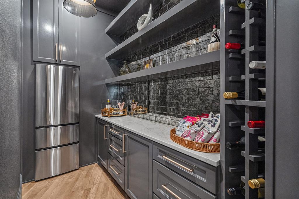 Oak Pointe - Residential