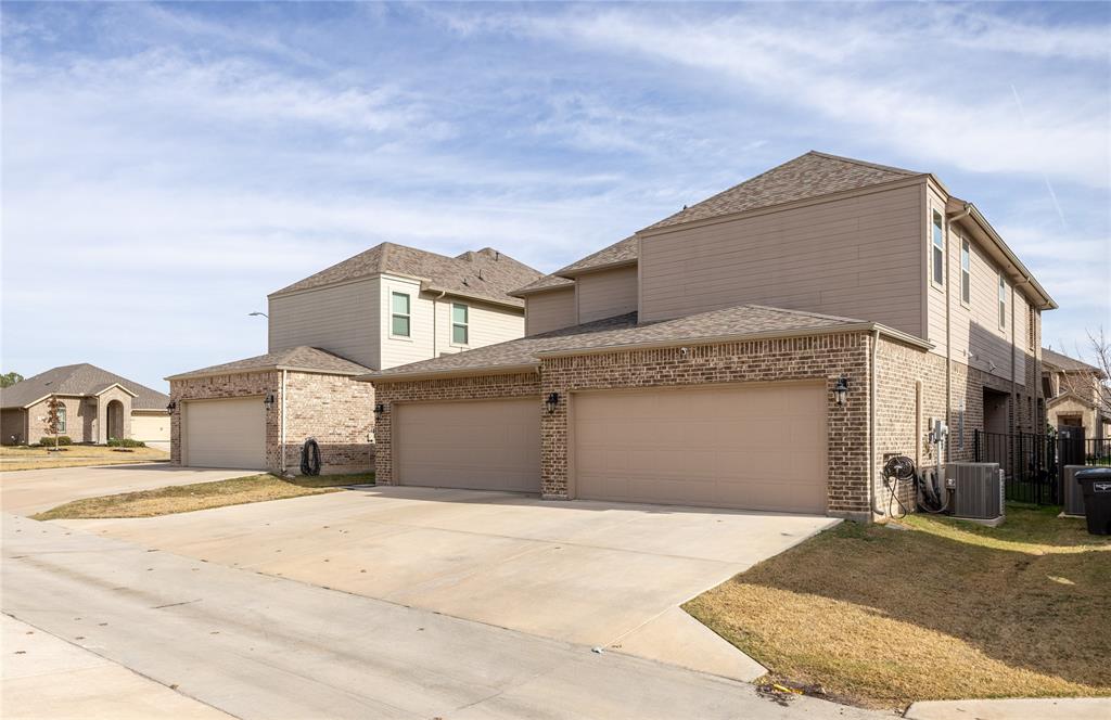 Red Eagle Place - Residential