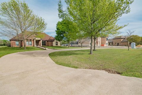 A home in Waxahachie