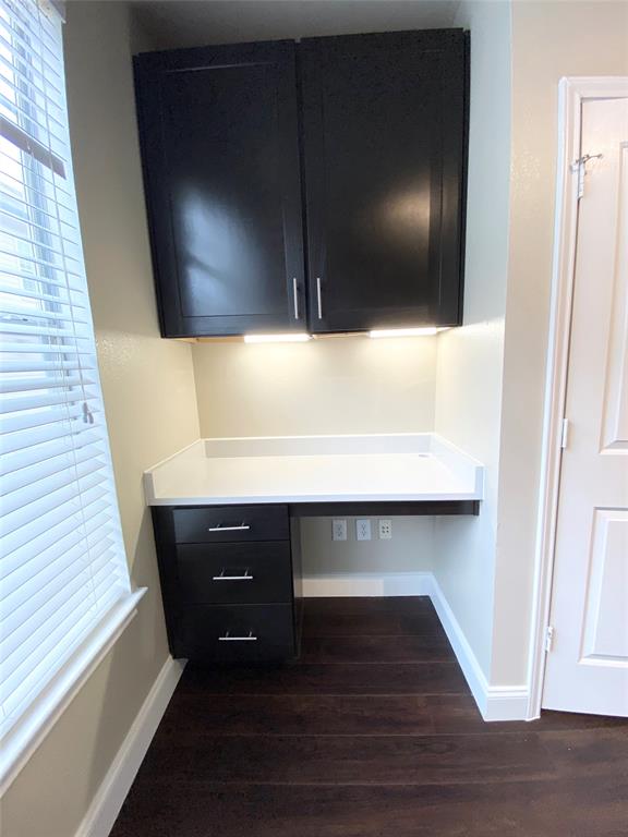 LINCOLNSHIRE - Residential Lease