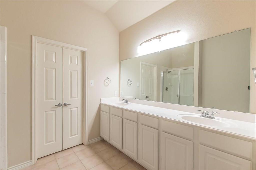 Queens Gate Ph 2 - Residential Lease