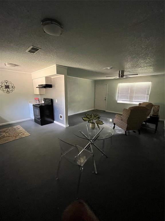 Happy Trails - Residential