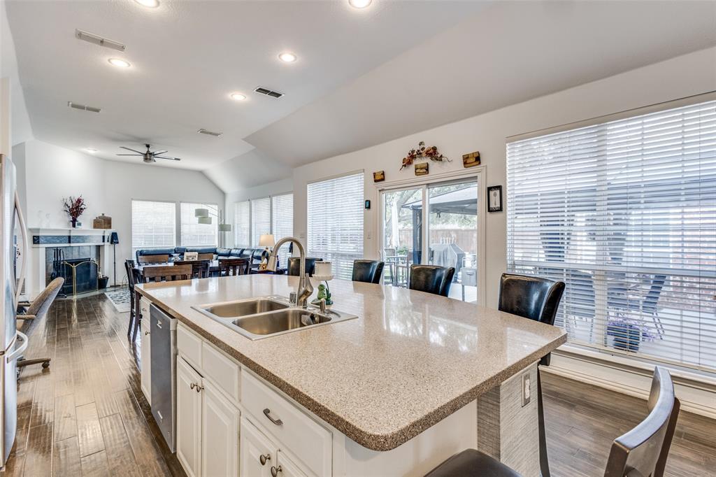 2204 Fleming Drive