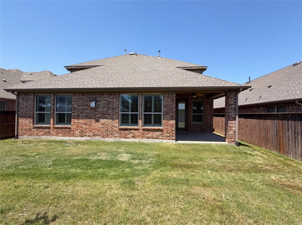 1706 Morning Mist Way