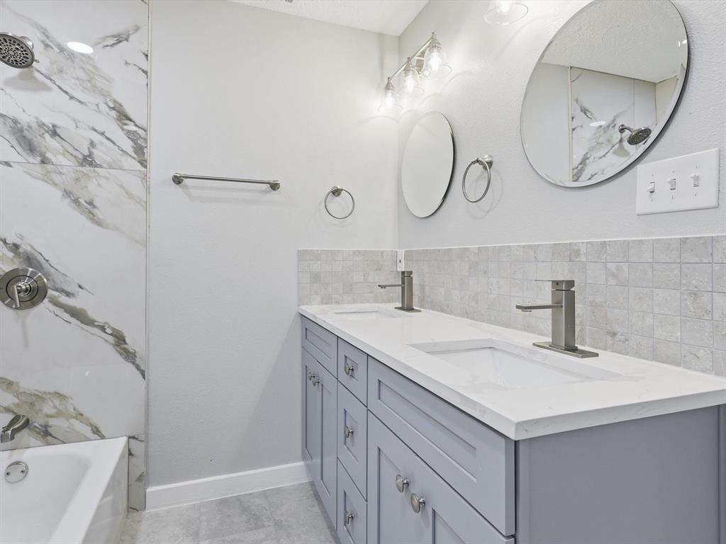 KAHN E M & CO EMP LOAN & SAV A - Residential