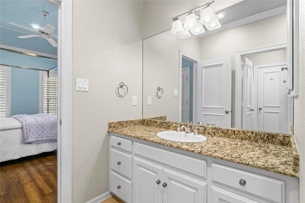 Kings Court Of Willow Bend - Residential