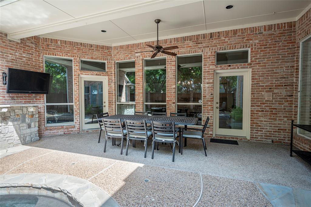 Kings Court Of Willow Bend - Residential