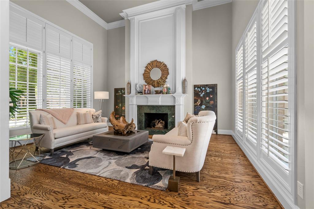 Kings Court Of Willow Bend - Residential