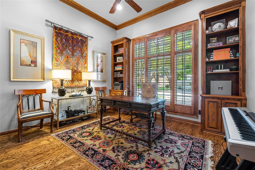 Kings Court Of Willow Bend - Residential