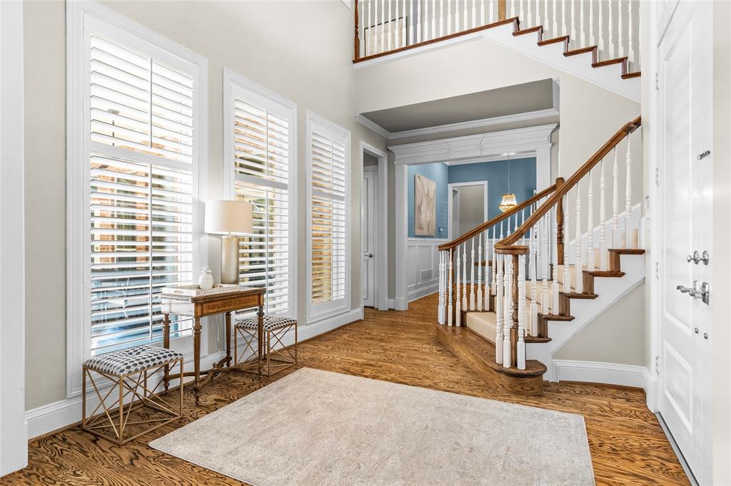 Kings Court Of Willow Bend - Residential