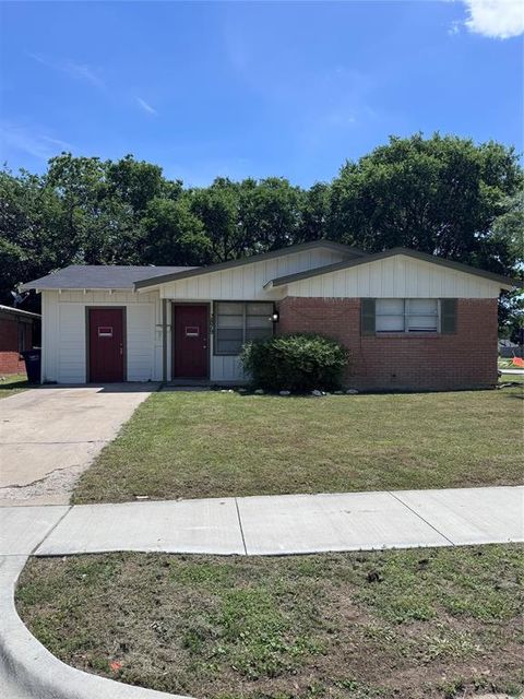 3879 Freddie Street Fort Worth TX 76119