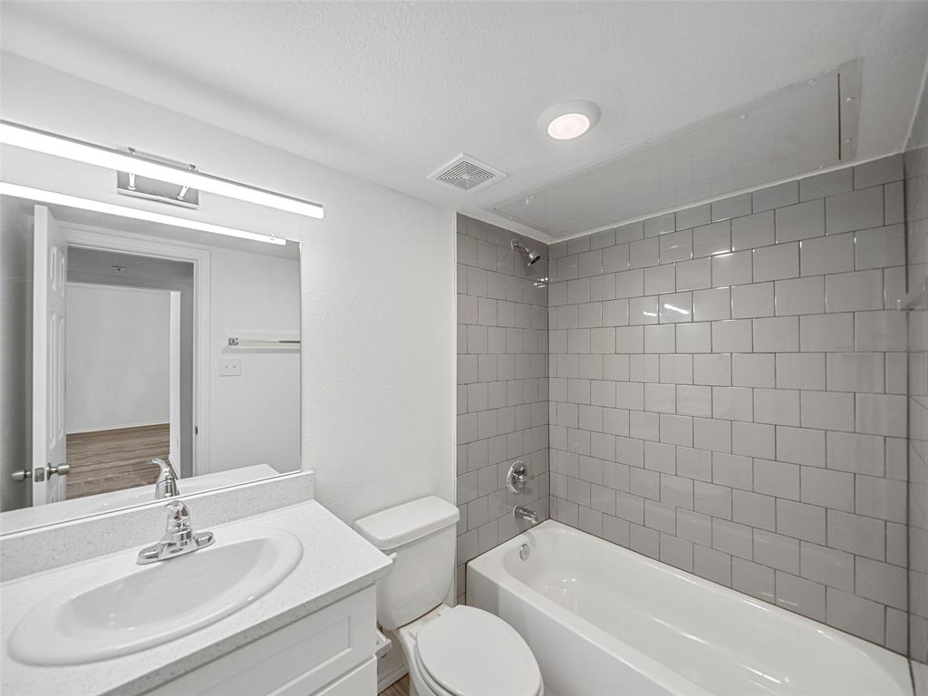 Park Central Condo - Residential