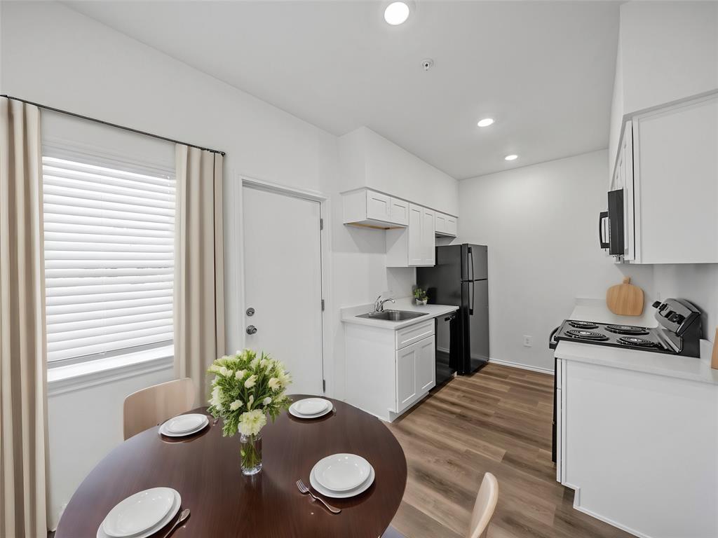 Park Central Condo - Residential