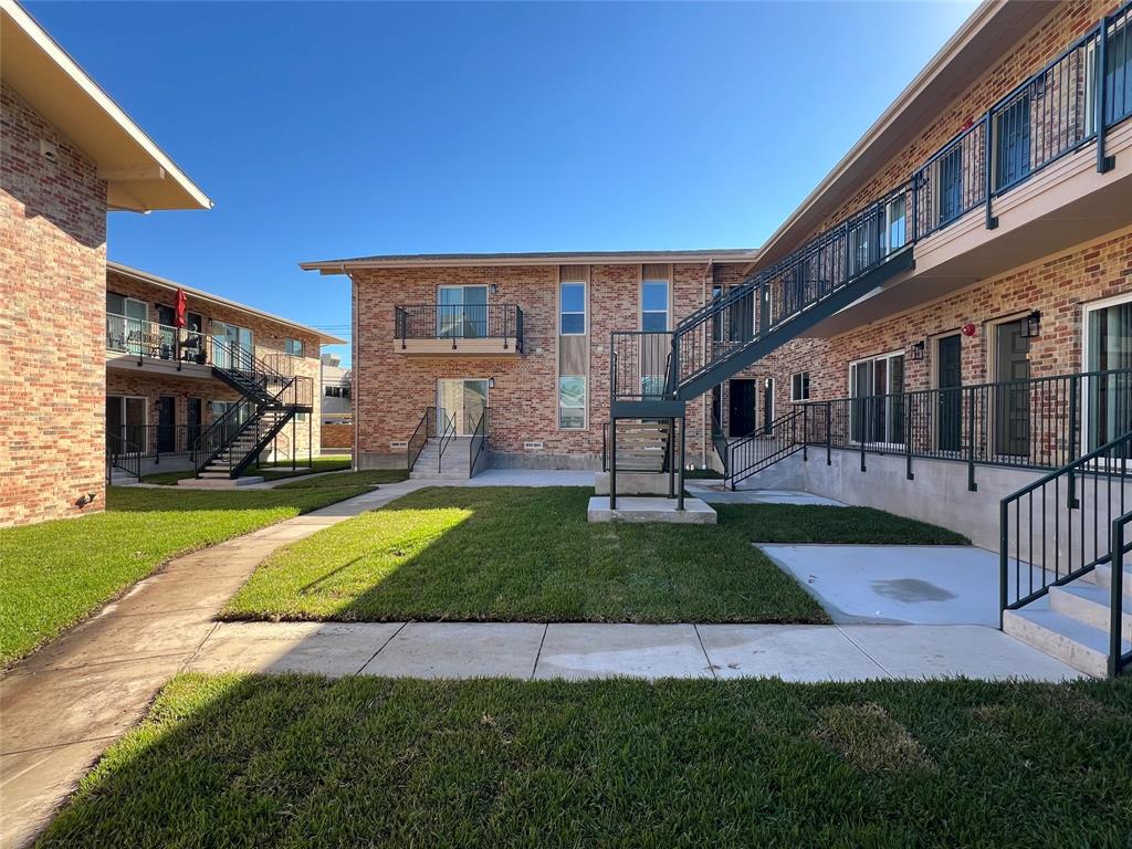 Park Central Condo - Residential