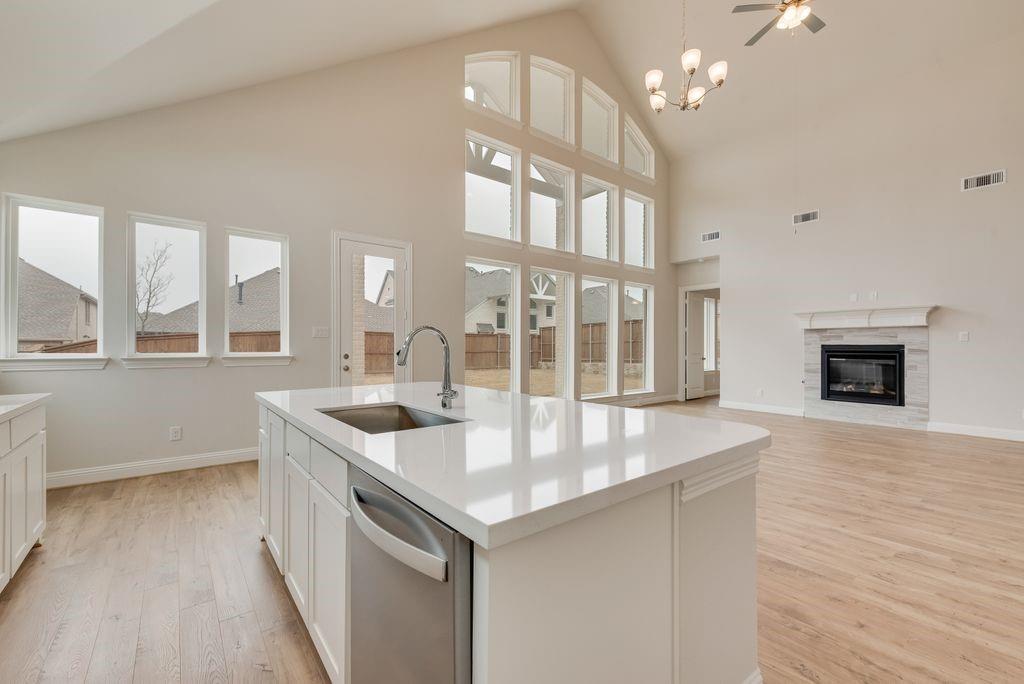 1224 Calebria Way
