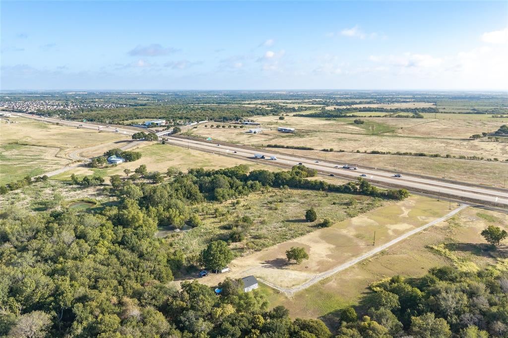 1207 N Interstate Highway 45