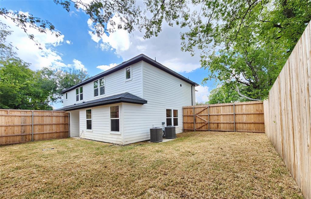 Orig Town Of Greenville - Residential Lease