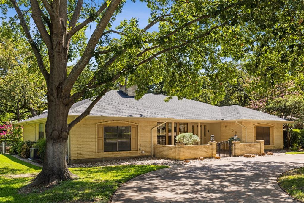 Whispering Oaks Kenn - Residential