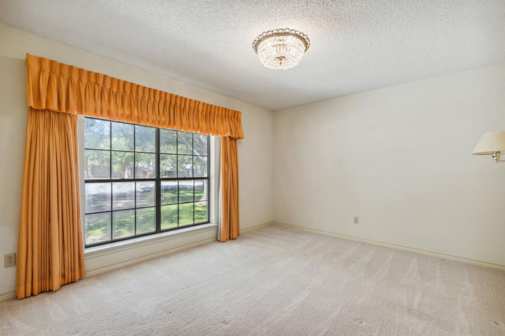 Whispering Oaks Kenn - Residential