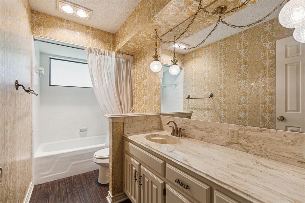 Whispering Oaks Kenn - Residential