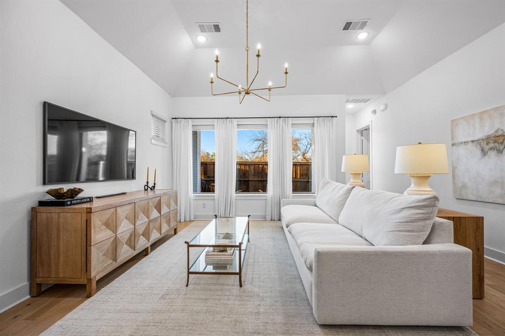 Reserve-Northaven - Residential