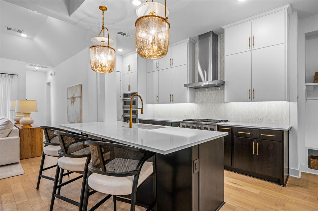 3481 Rosebud Park Lane