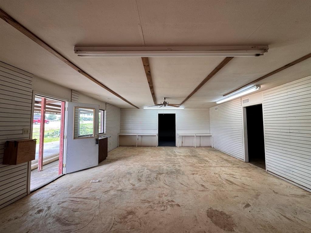 City Of Paris - Commercial Sale