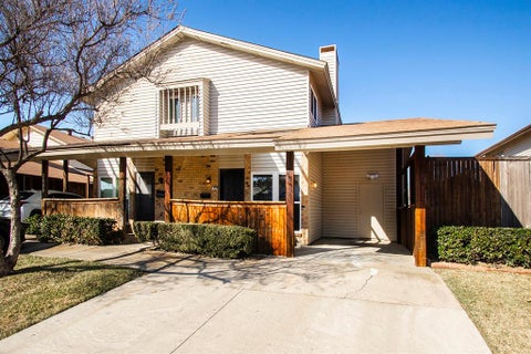Property photo of 2611 Via Cordova, Carrollton, TX 75006