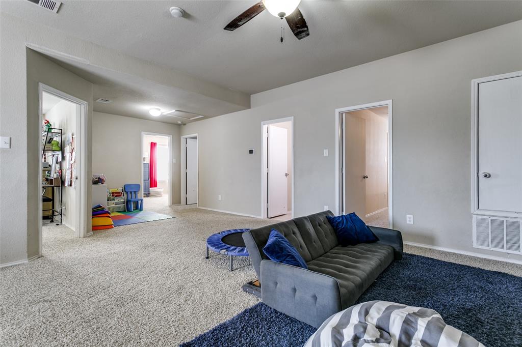 Quails Grove - Residential