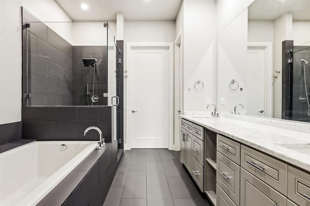 3816 ROSELAND CONDOMINIUM - Residential