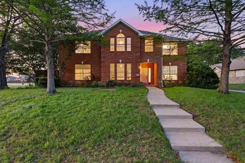 Photo of 5401 Palace Drive, Richardson, TX 75082 (MLS # 21257366)