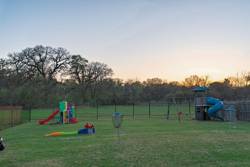 1509 Bridge Water Lane