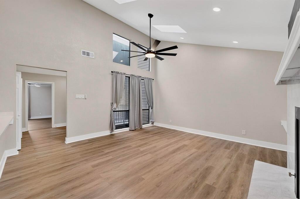 Holly Oaks Twnhms - Residential