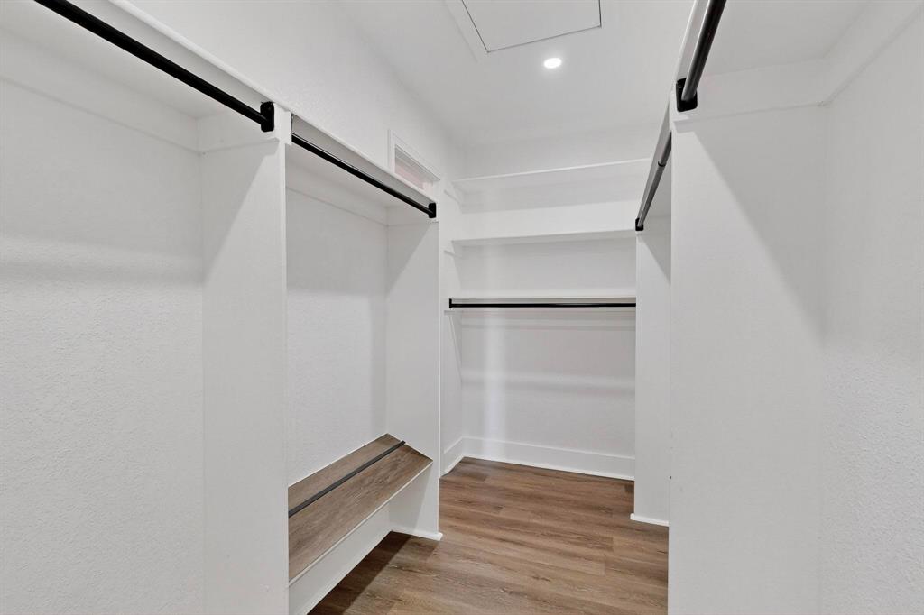 Holly Oaks Twnhms - Residential