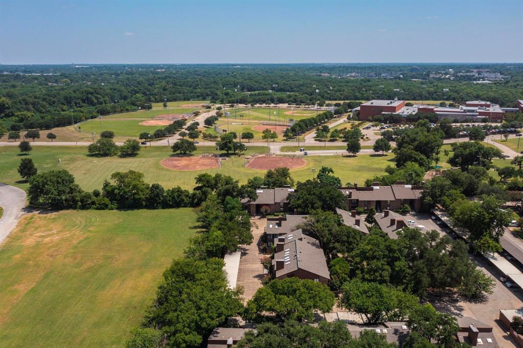 Holly Oaks Twnhms - Residential