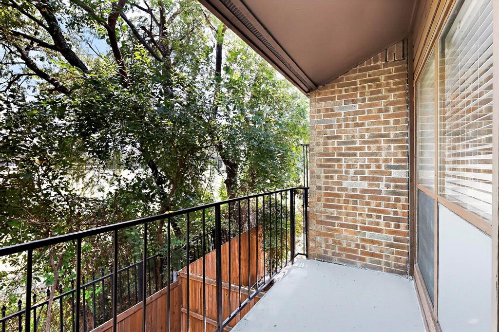 Holly Oaks Twnhms - Residential