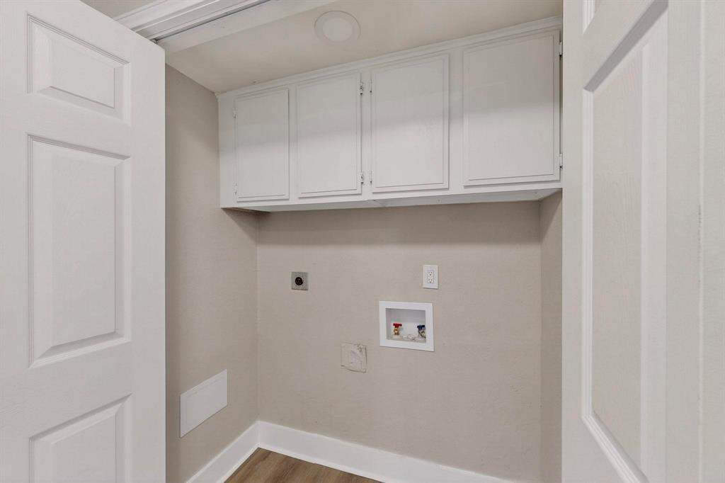 Holly Oaks Twnhms - Residential