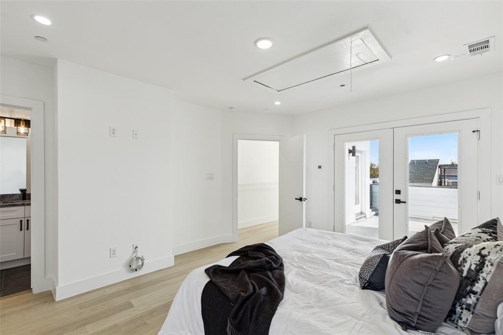 Dallas Land & Loan 02 - Residential Lease